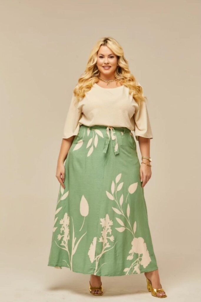 saia longa plus size
